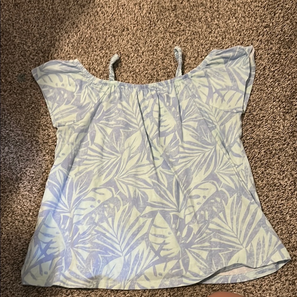 Nomad Cream Flutter Sleeve Blouse Relaxed Graphic